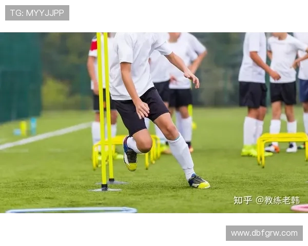 足球训练中的力量训练与技术提升